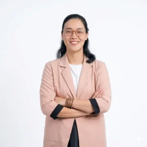 Ms. My Hiep Ta - Economics &Amp; Business Specialist